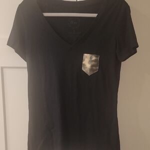 Black Short Sleeve Tee with Metallic Pocket